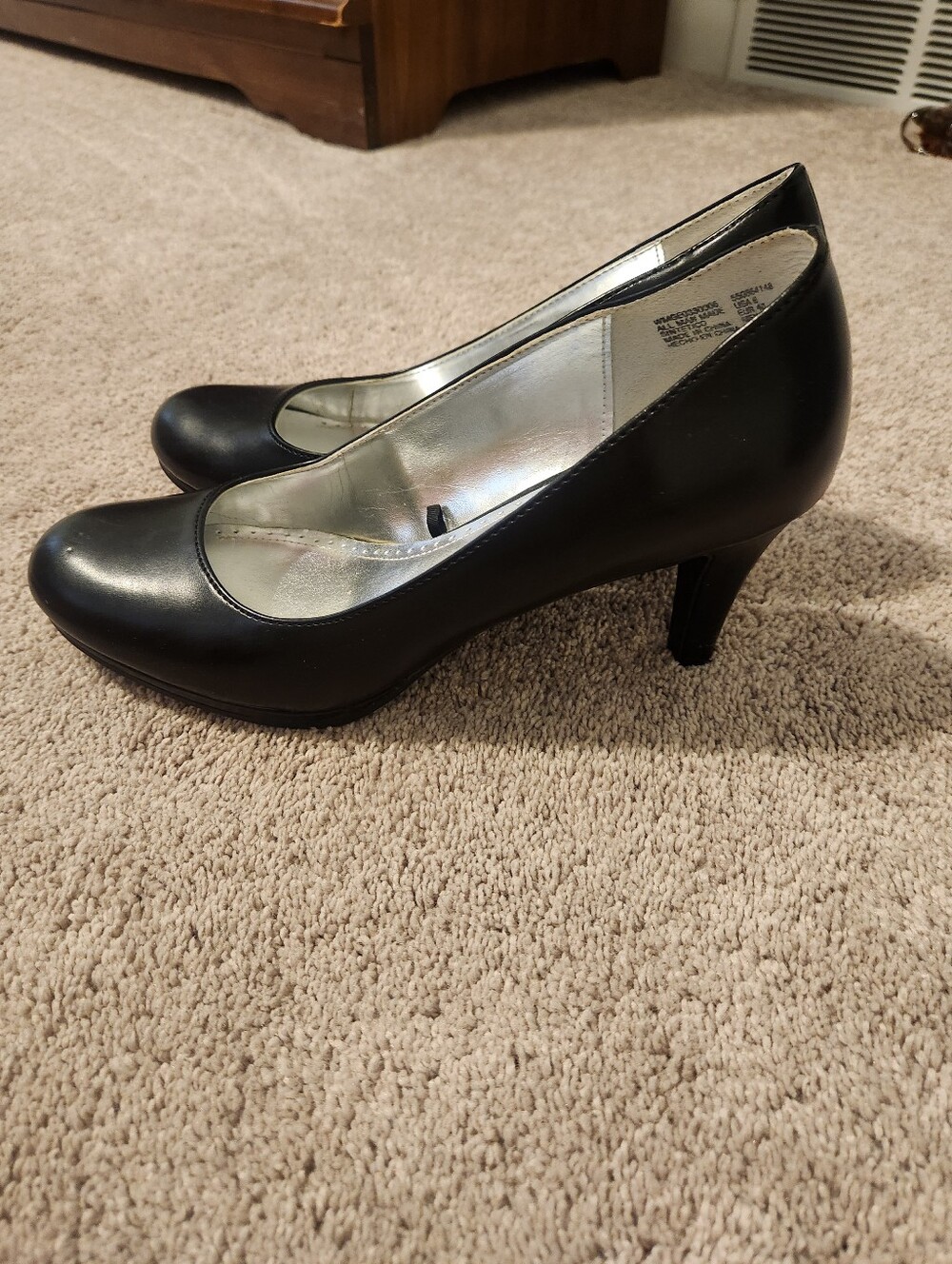 George Black Women's Mid Heel Pump